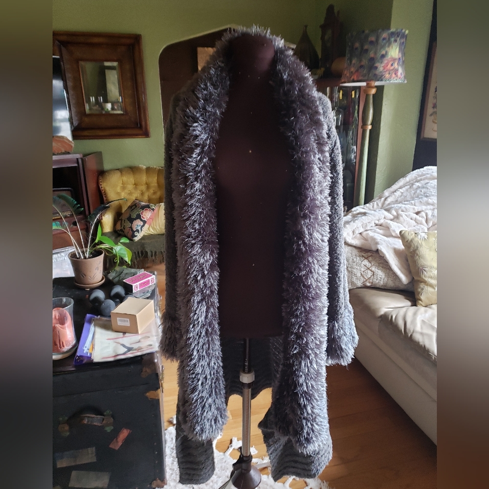 Noelle grey cardigan/sweater fringe-y faux fur one size